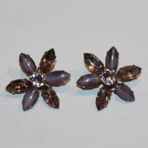 vintage Beau Jewels earrings flowers purple stone rhinestone clip-on gold tone